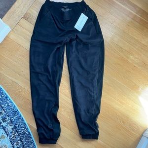 Athleta Brooklyn Lined Camo Joggers